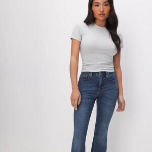 NWT GOOD AMERICAN PETITE FLARE JEANS Blue 004 10/30